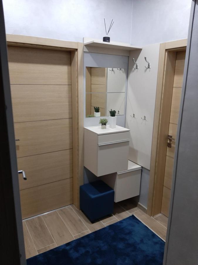 Stefan Lux Apartment Bijeljina Dış mekan fotoğraf