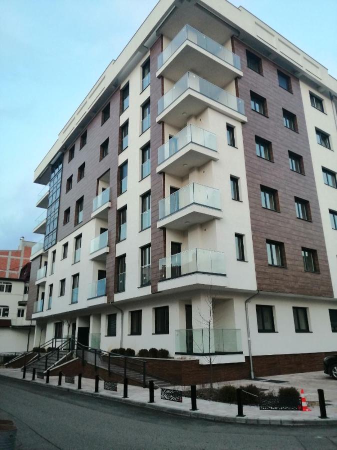 Stefan Lux Apartment Bijeljina Dış mekan fotoğraf